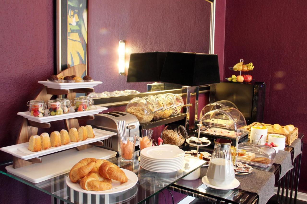 Arthotel Connection Отель 3*